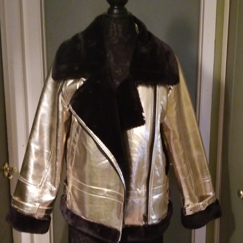 BlankNYC Metallic Jacket with Faux Fur lining sz Large